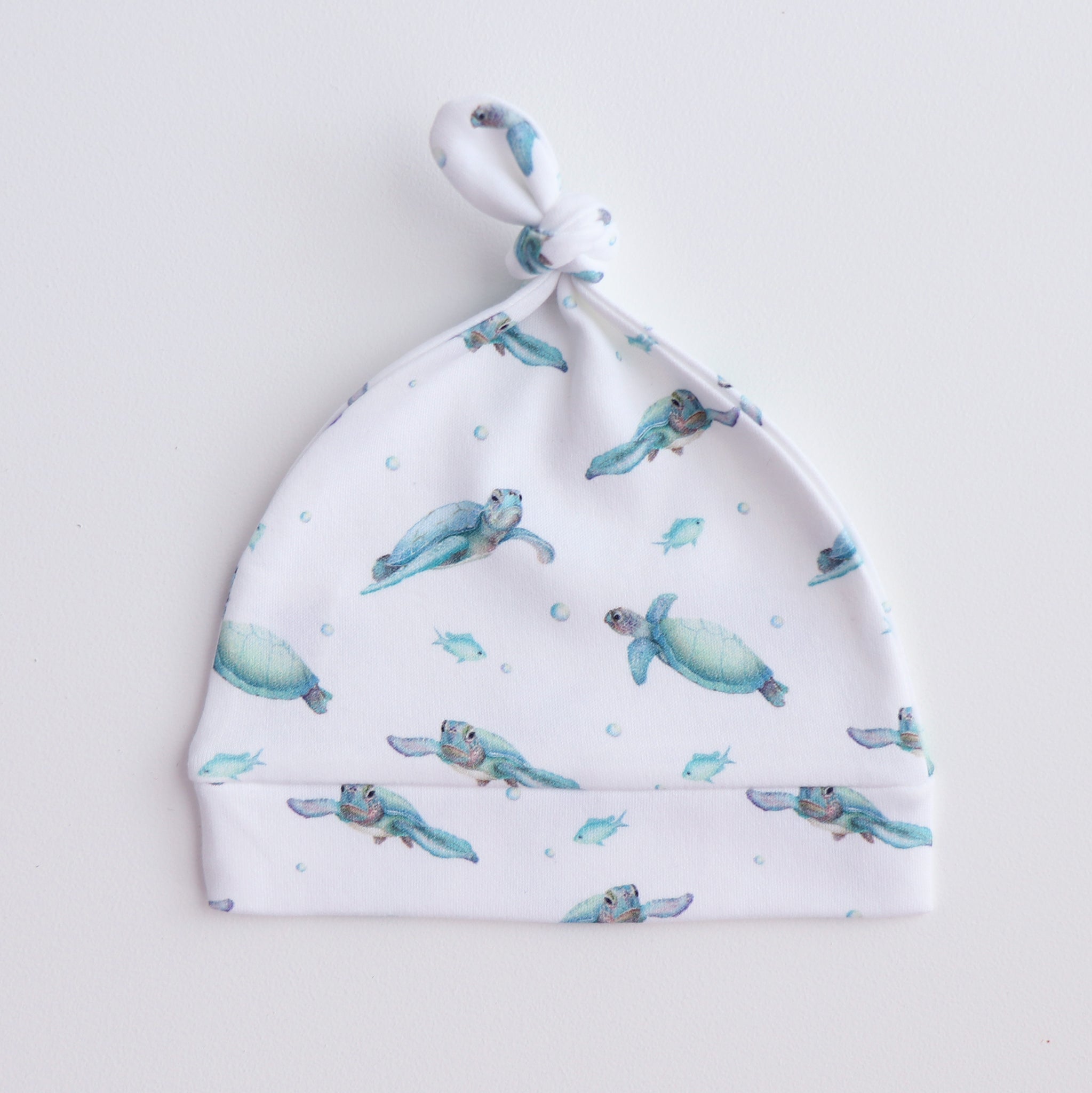 ocean-turtle-beanie-knotted