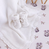 WHITE-BOOTIES