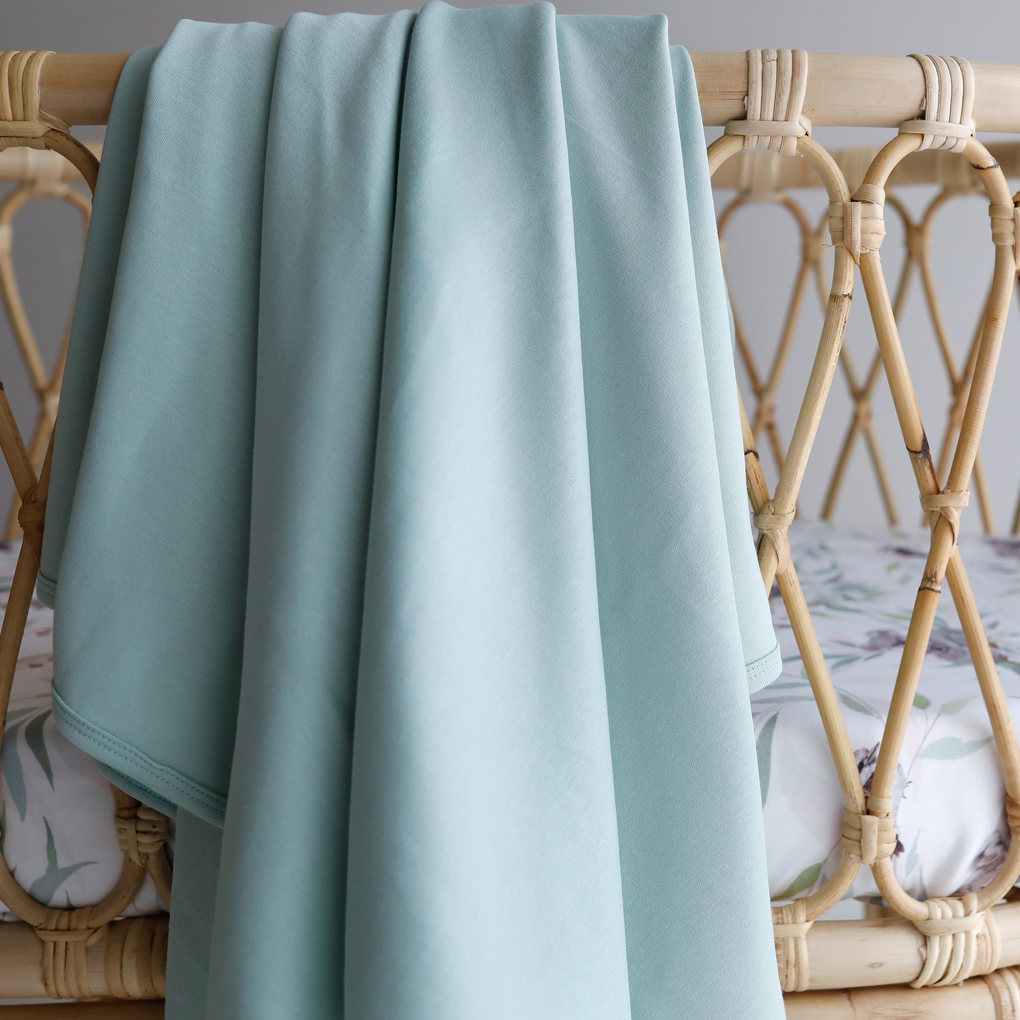 jersey-baby-wrap-organic-cotton-sage