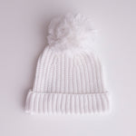 WARM WHITE KNITTED BEANIE