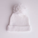 WARM WHITE KNITTED BEANIE