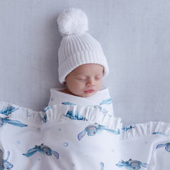 warm white knitted beanie with pom pom