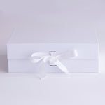 gift box small with white ribbon