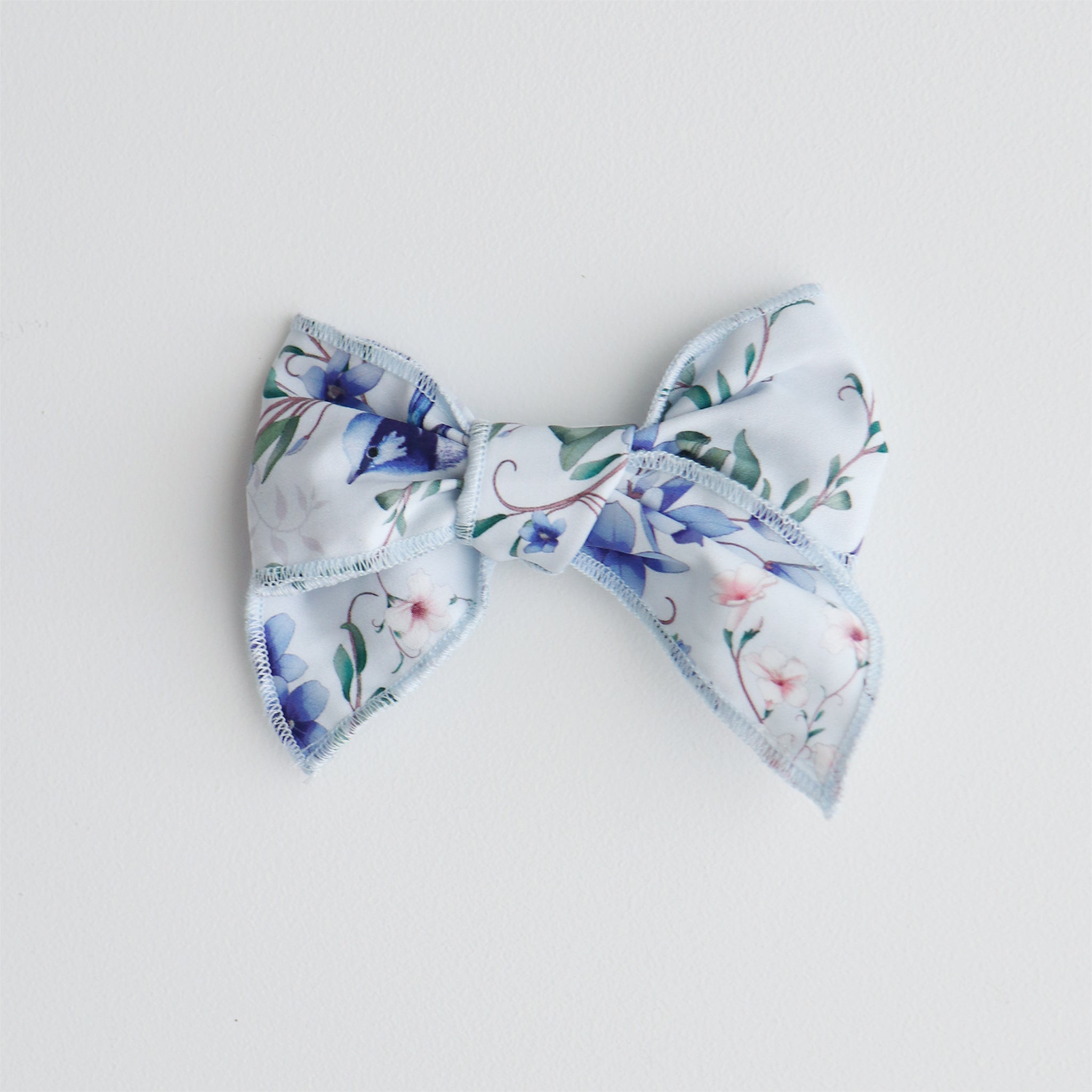 bow with slide clip flatlay