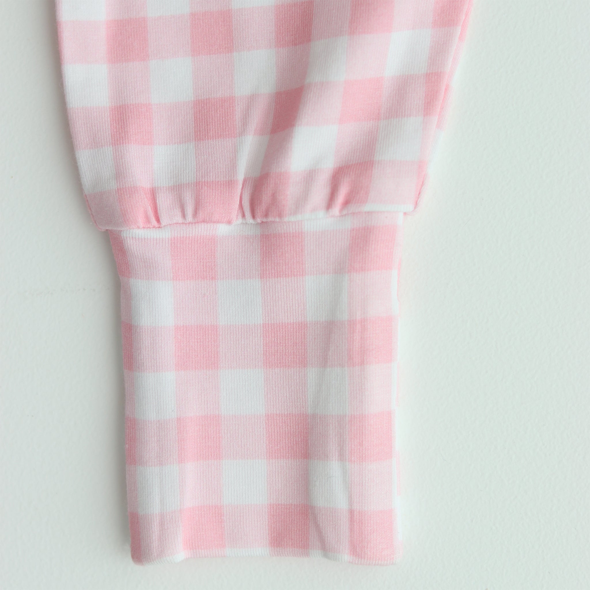 close up photo showing neat finish on the foot cuff