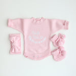 Pretty Pink Hello World Bundle With Bow. The embroidery hello world is in white yarn and it is placed in the centre of romper chest area so it is clearly seen in your announcement photos match with bow and booties