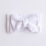 white-jacquard-knit-baby-bow