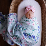 muslin-organic-cotton-fairy wren mint swaddle and pink bow