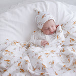 kangaroo-paw-muslin swaddles and matching beanie