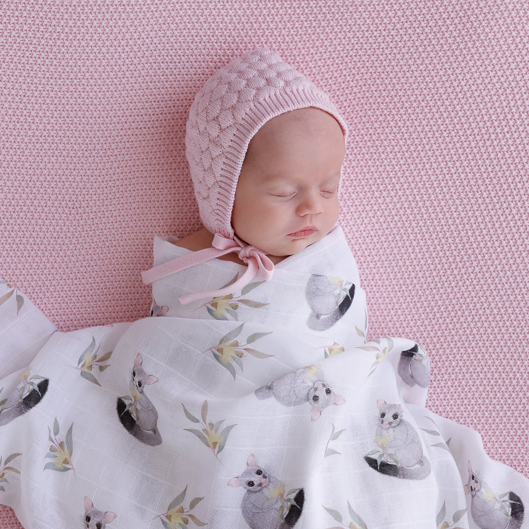 knitted baby bonnet pretty pink NB