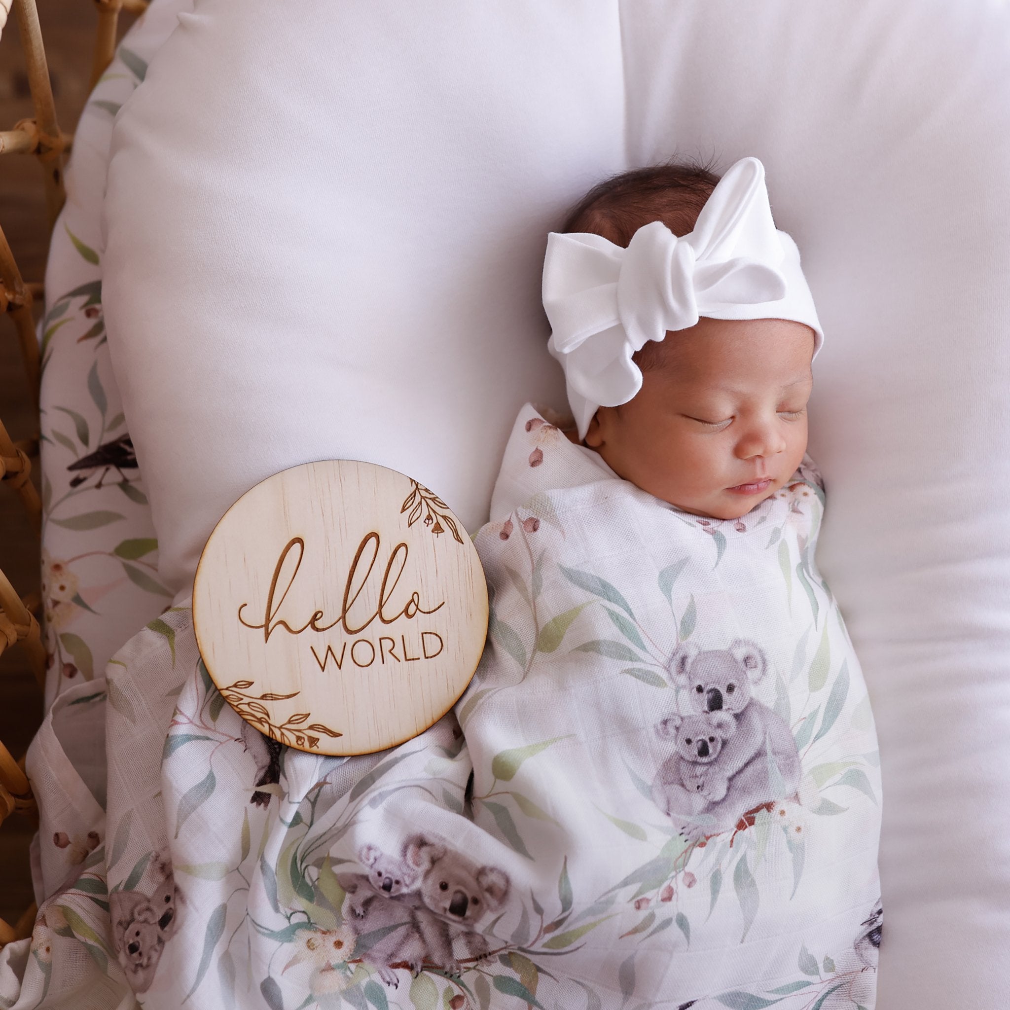 muslin-swaddle-organic-cotton-koala-hugs