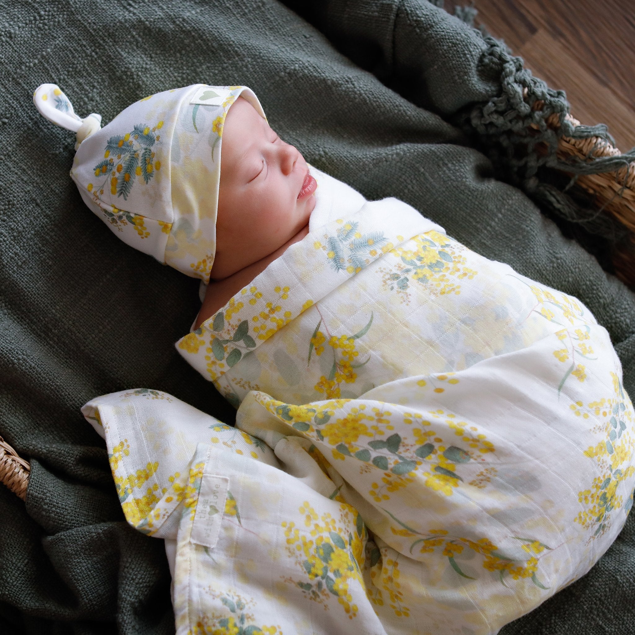 muslin-swaddle-organic-cotton-wattle